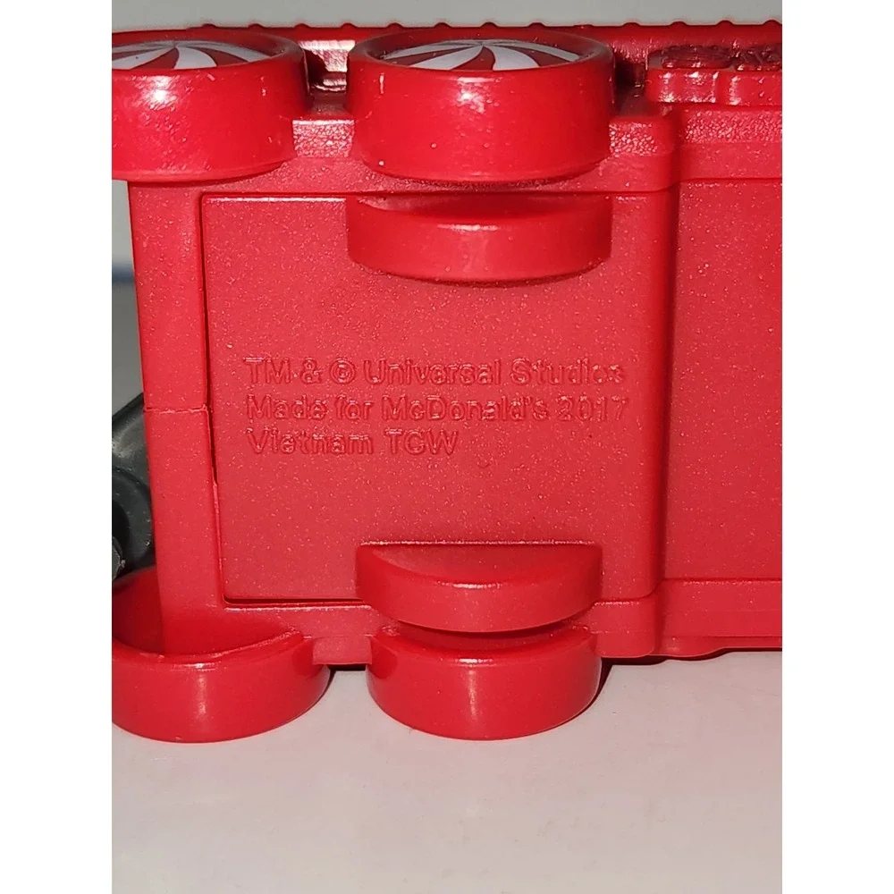 Sing McDonald's Replacement Train Car Toy‎